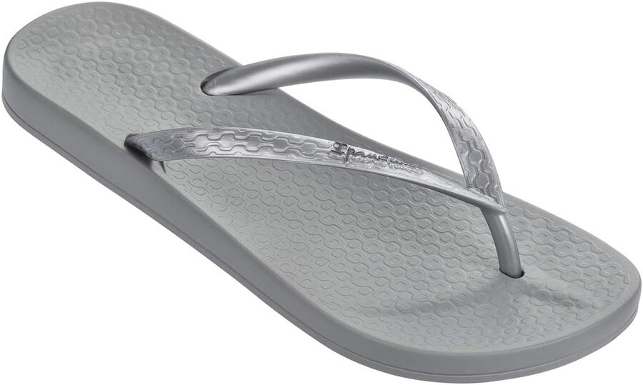 ipanema womens ana tan flip flop greysilver 5 m us flip-flops